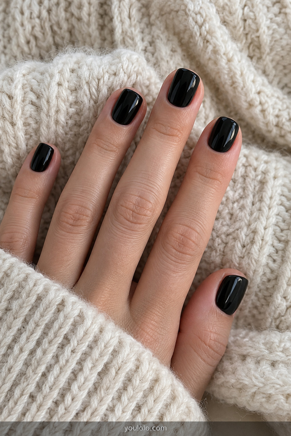 Glossy black Easy Halloween Nails on short squoval nails