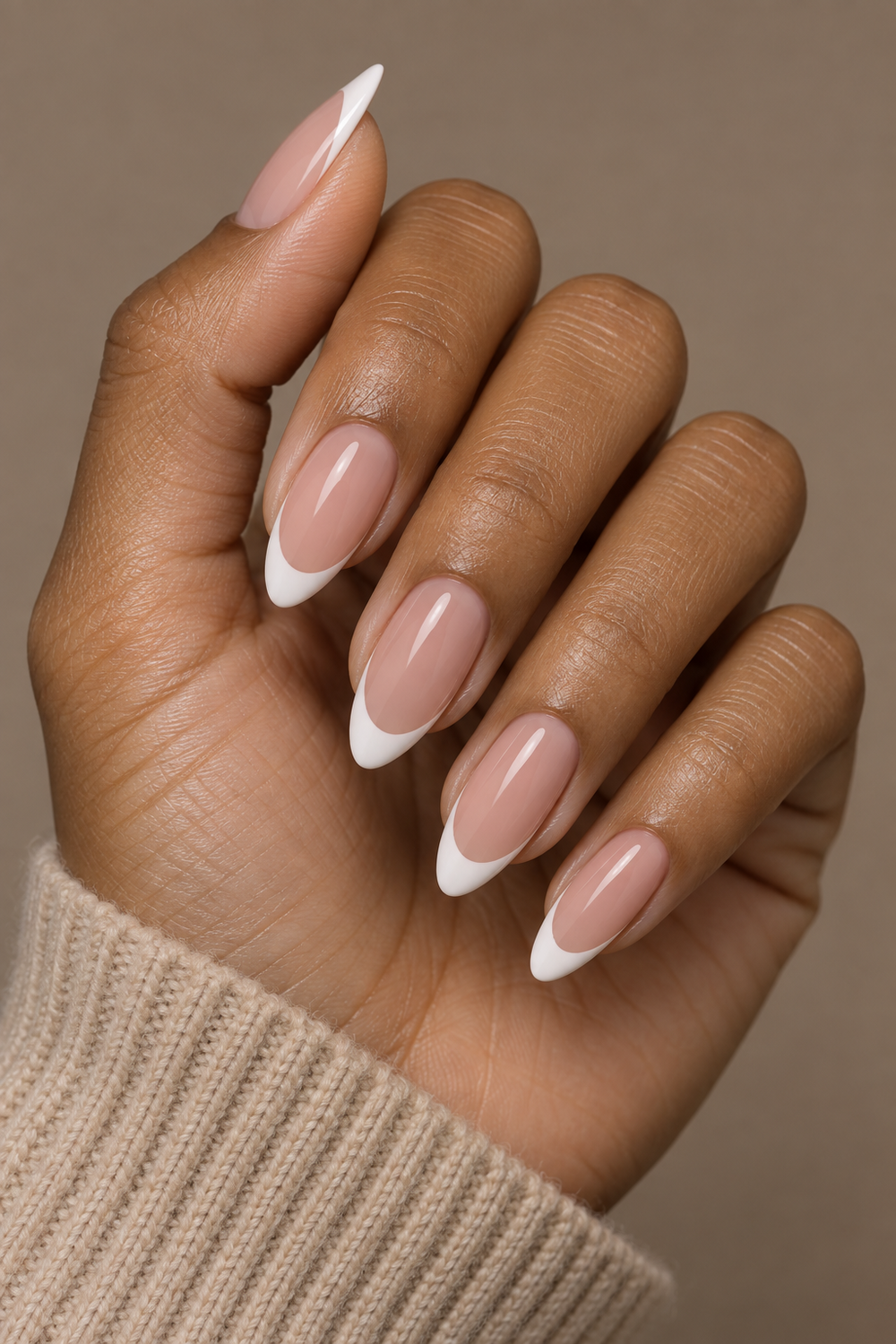 White contour French tips on medium almond nails