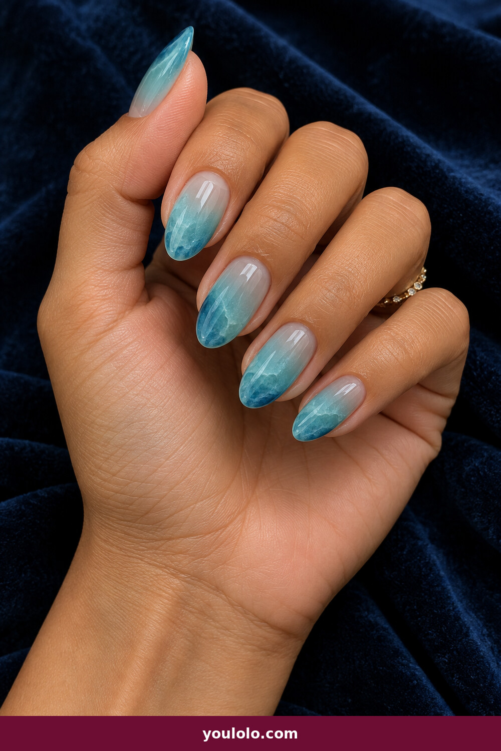 Glass Nails idea 4: Sea Glass Blue