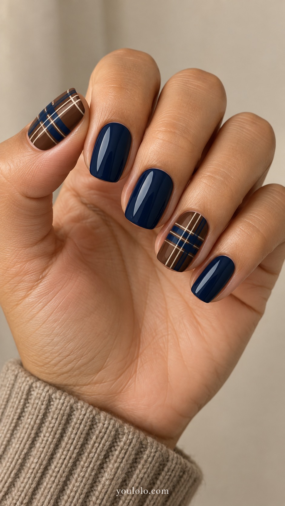 fall plaid nails — Navy and Tobacco Tartan