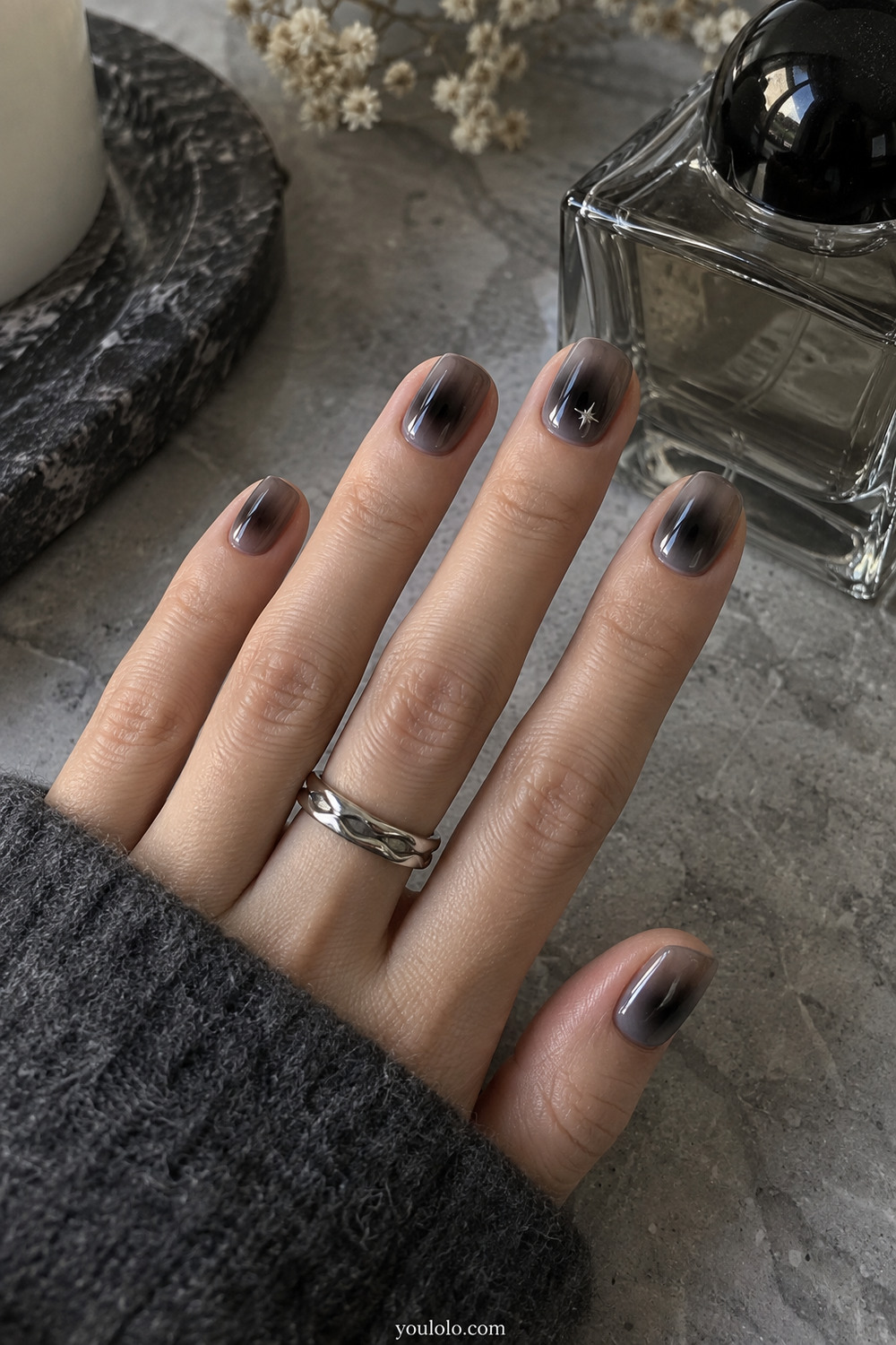 Smoky gray aura manicure on very short natural nails