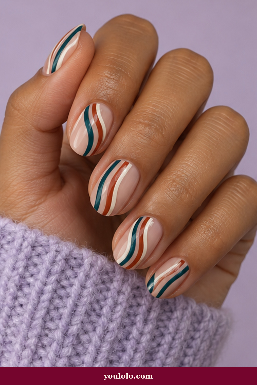Simple Funky Nails idea 7: Modern Tricolor Lines