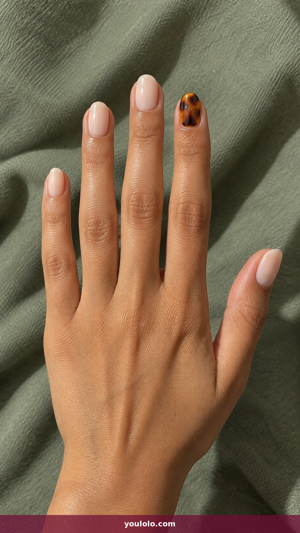 BIAB Nails Inspiration idea 7: Tortoiseshell Accent Overlay in a realistic fall manicure