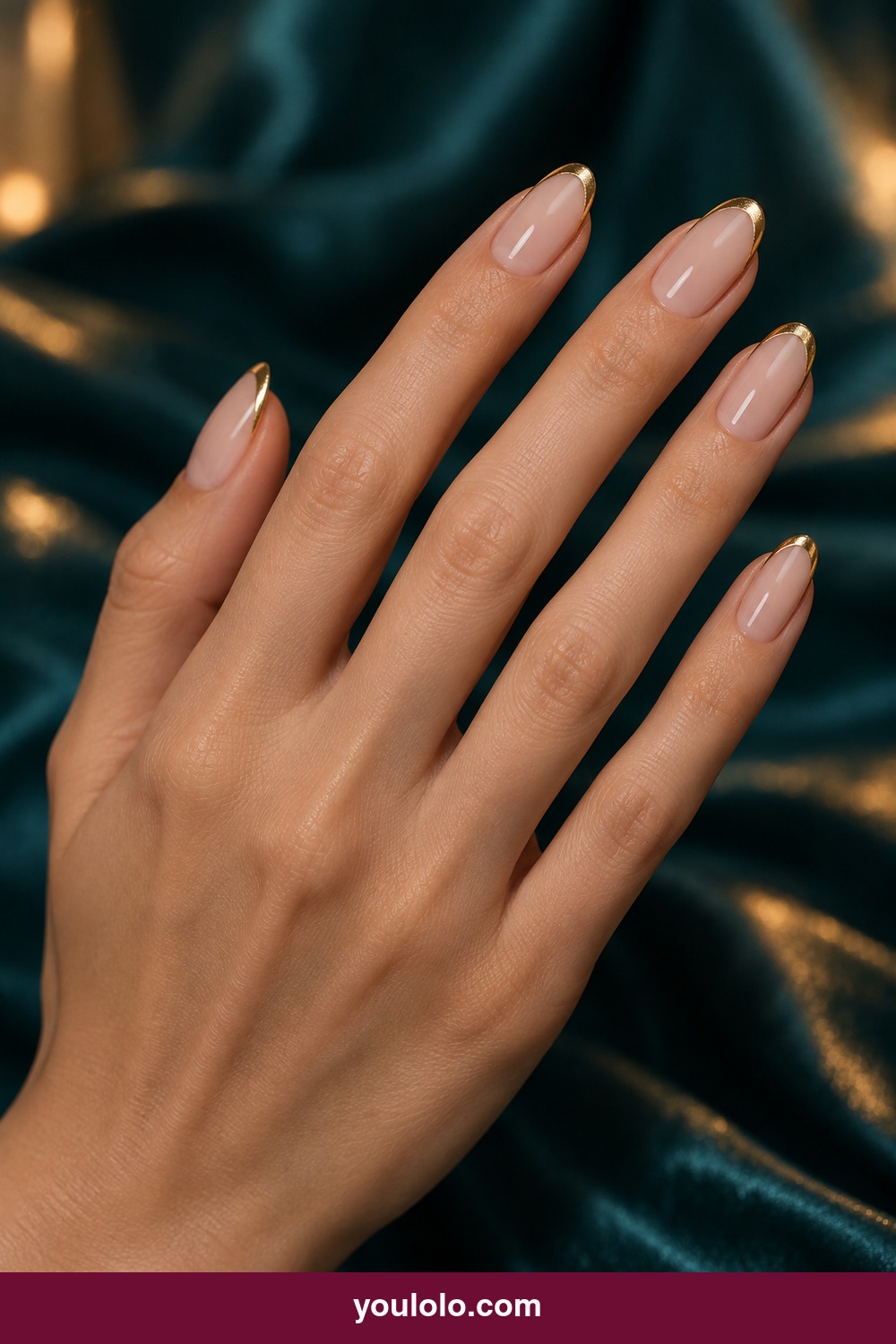 NYE Nails idea 8: Gold Outline French