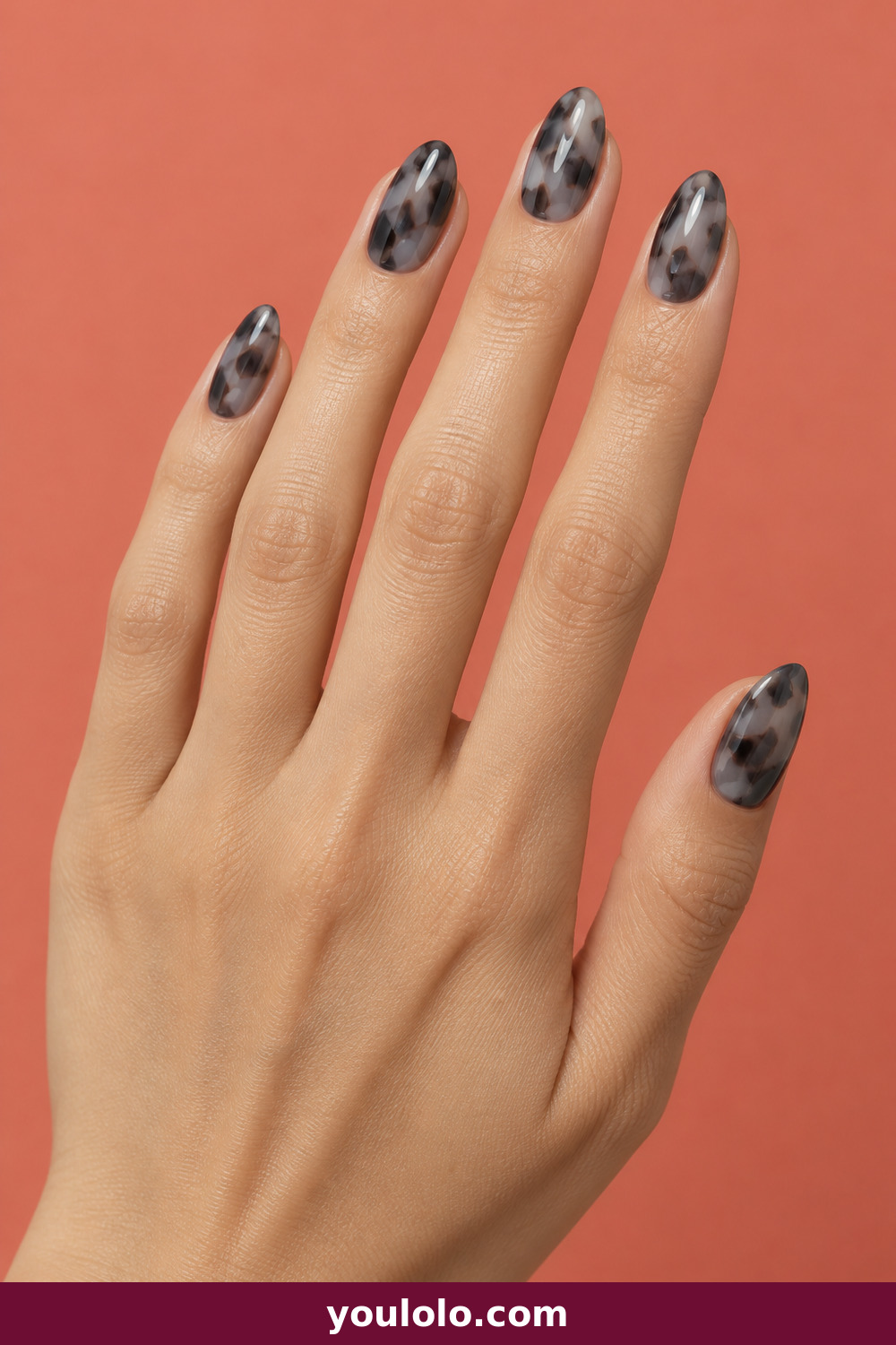 Grey Nails idea 9: Grey Tortoiseshell