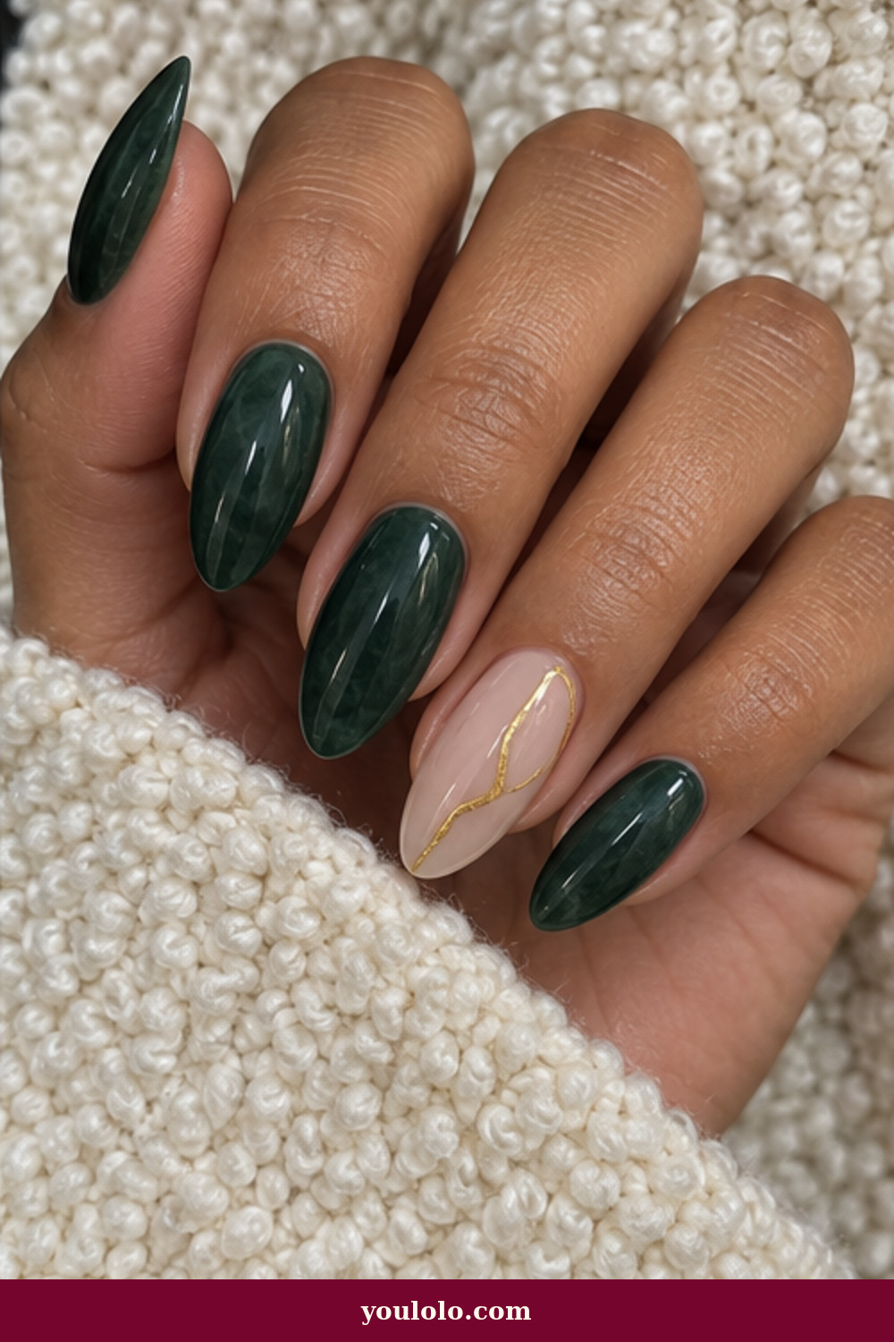 Luxury Nails idea 10: Jade and Gold Detail