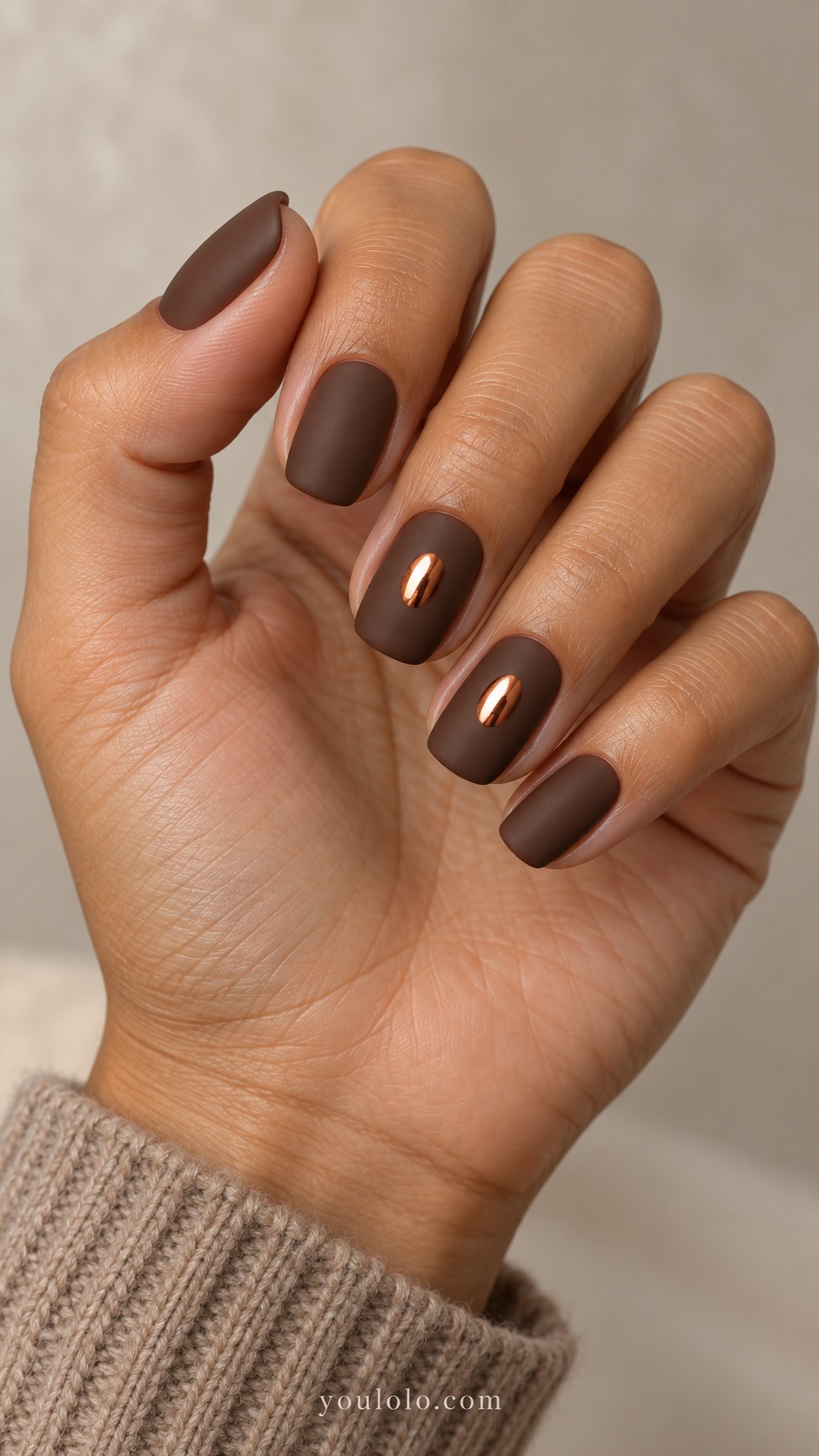 copper chrome nails — Matte Cocoa Copper Oval