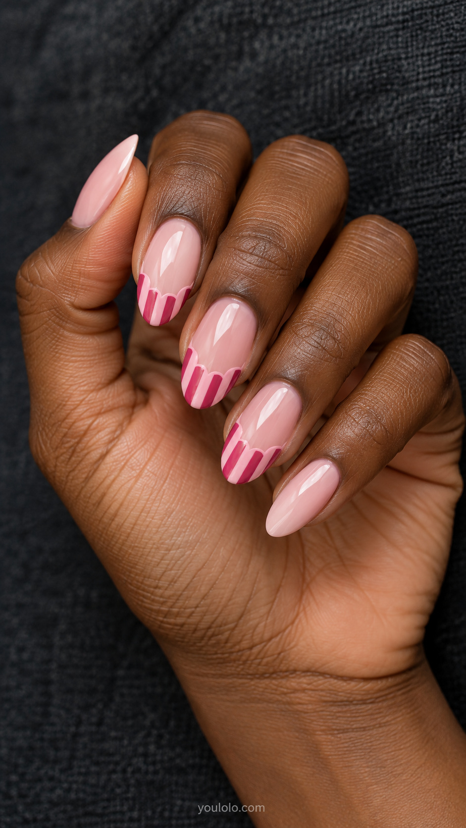 Scalloped candy-striped tips manicure