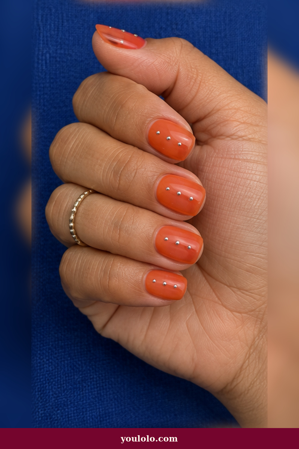 Festival Nails idea 12: tangerine jelly nails with silver micro dots