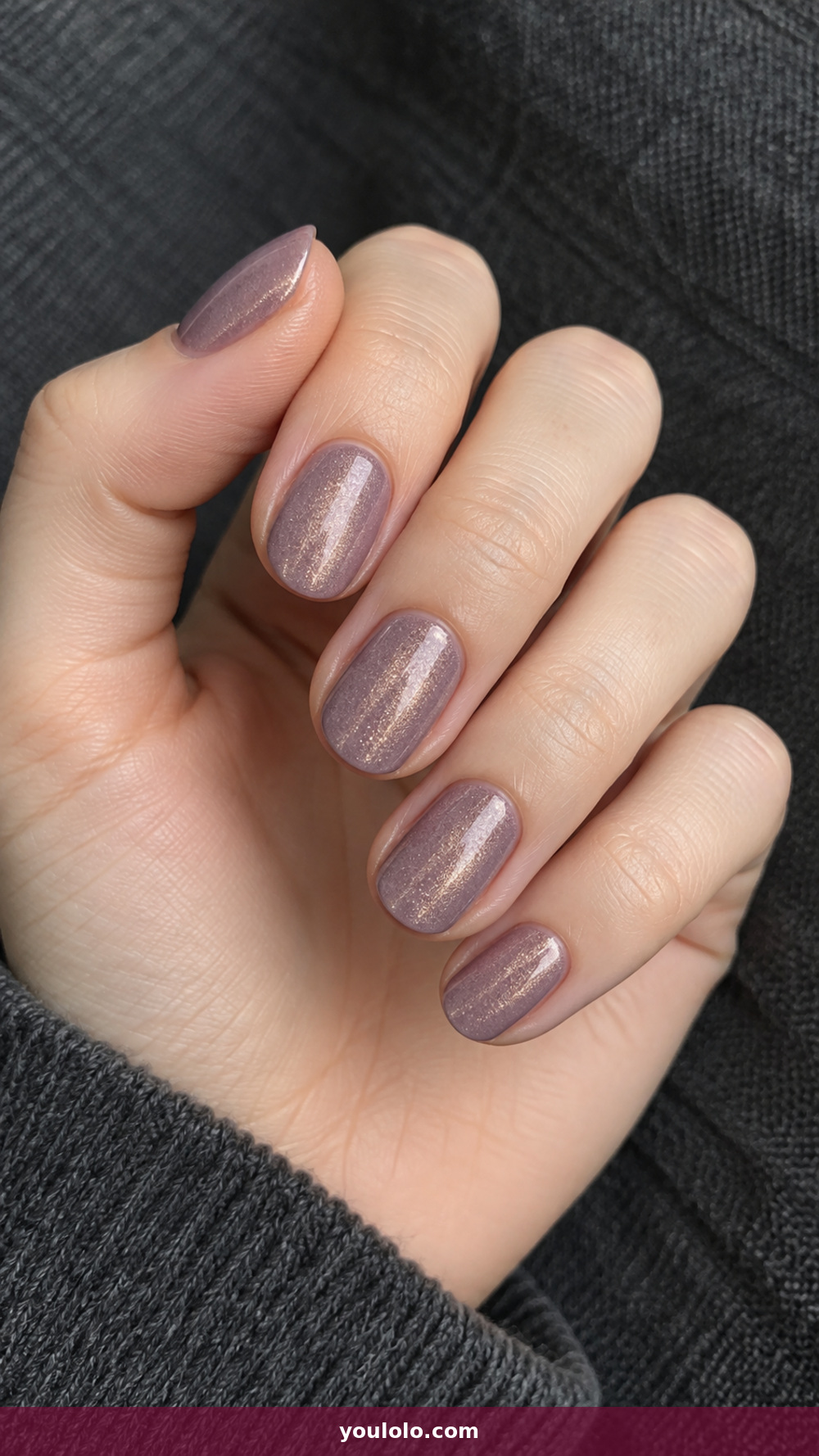 Sparkly Nails idea 13: Lilac Autumn Sparkle in a realistic fall manicure