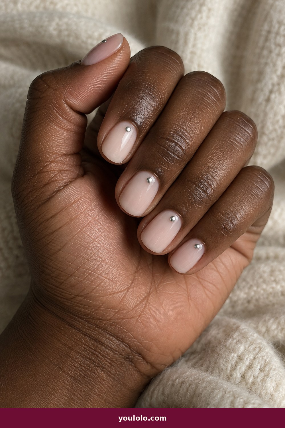 Funny Bunny Nails idea 14: Bunny and Chrome Dots