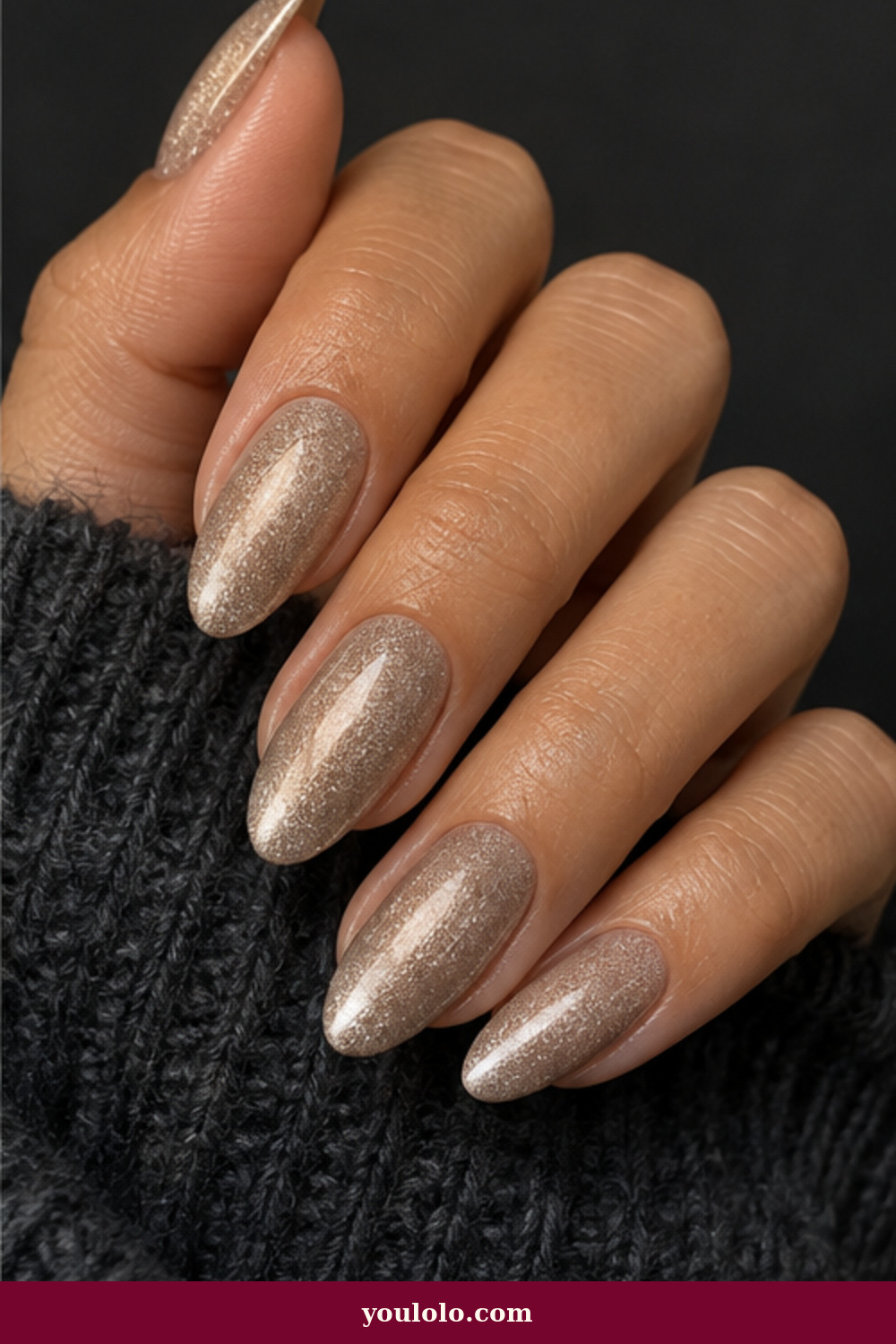 Cool Girl Nails idea 16: Champagne Velvet