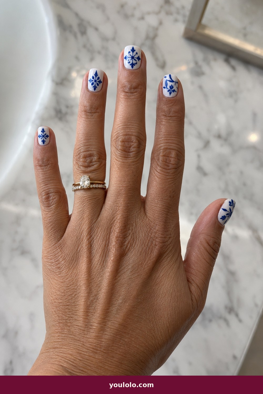 Cruise Nails idea 16: Mediterranean Tile