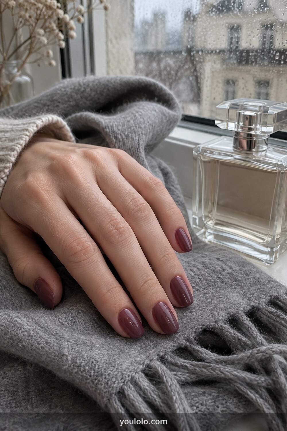 Sheer plum glossy nails for rainy early fall days