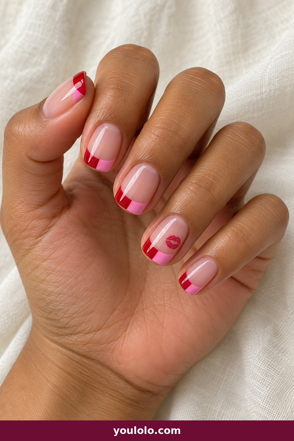 Valentines Nails Designs idea 20: Two-Tone Kiss Tips