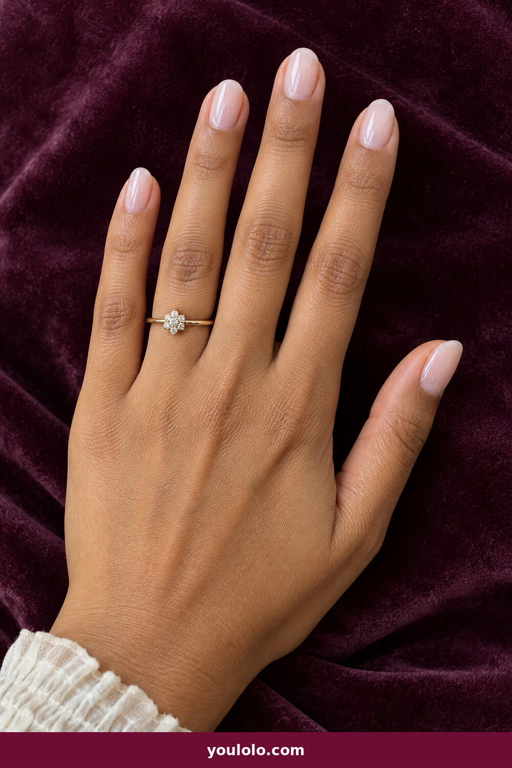 Glass Nails idea 21: Soft Matte Glass
