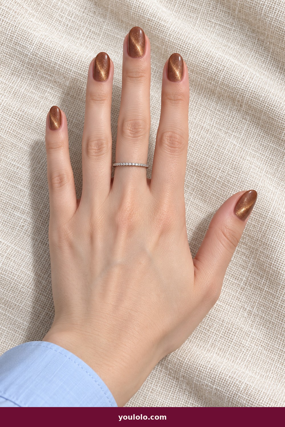 Caramel Cat-Eye — Nails Fall idea 23