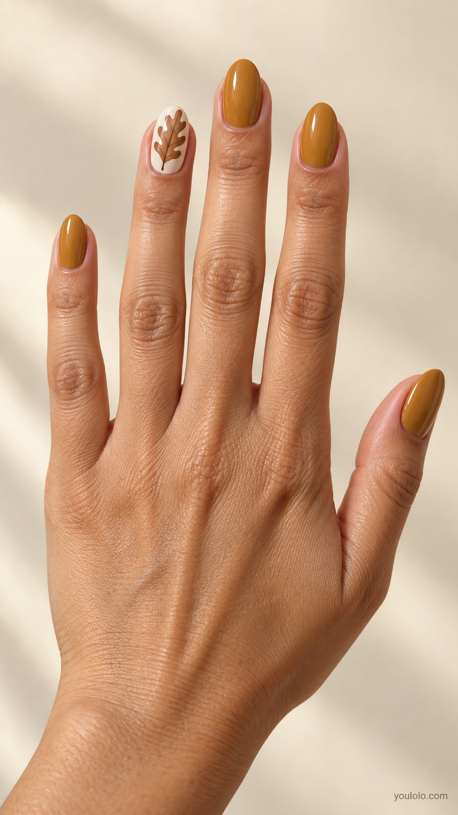 autumn nails — Ochre with an Oak Leaf