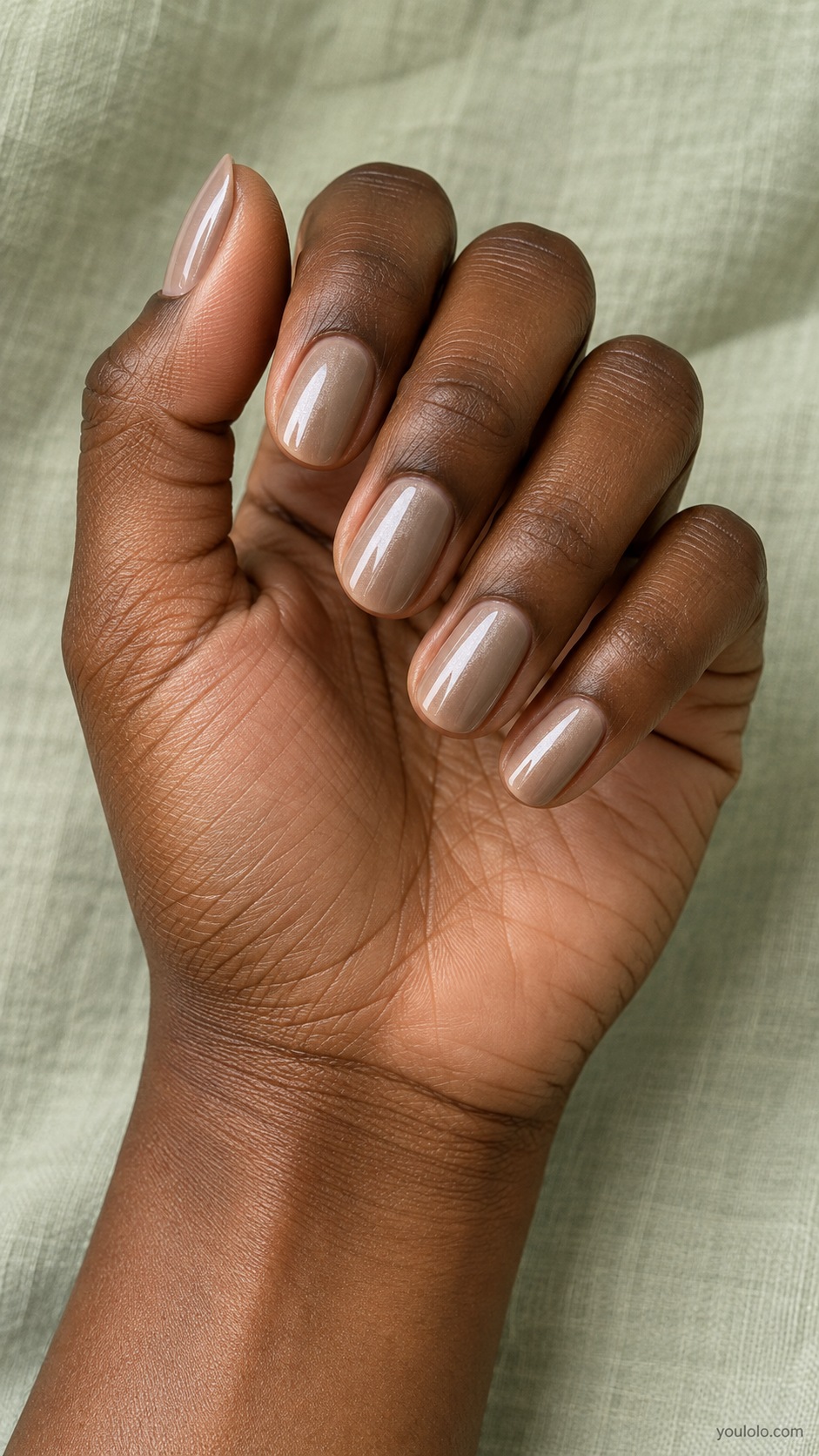 Latte Pearl Chrome — short oval pale latte brown with soft pearl chrome finish not magnetic