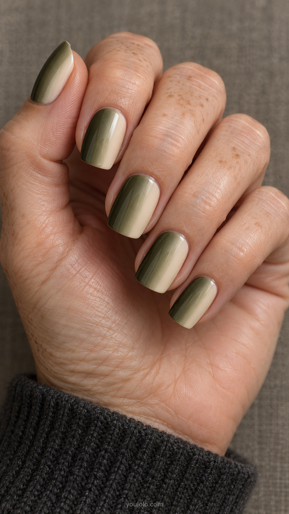 Square nails with olive-to-cream gradients running side to side