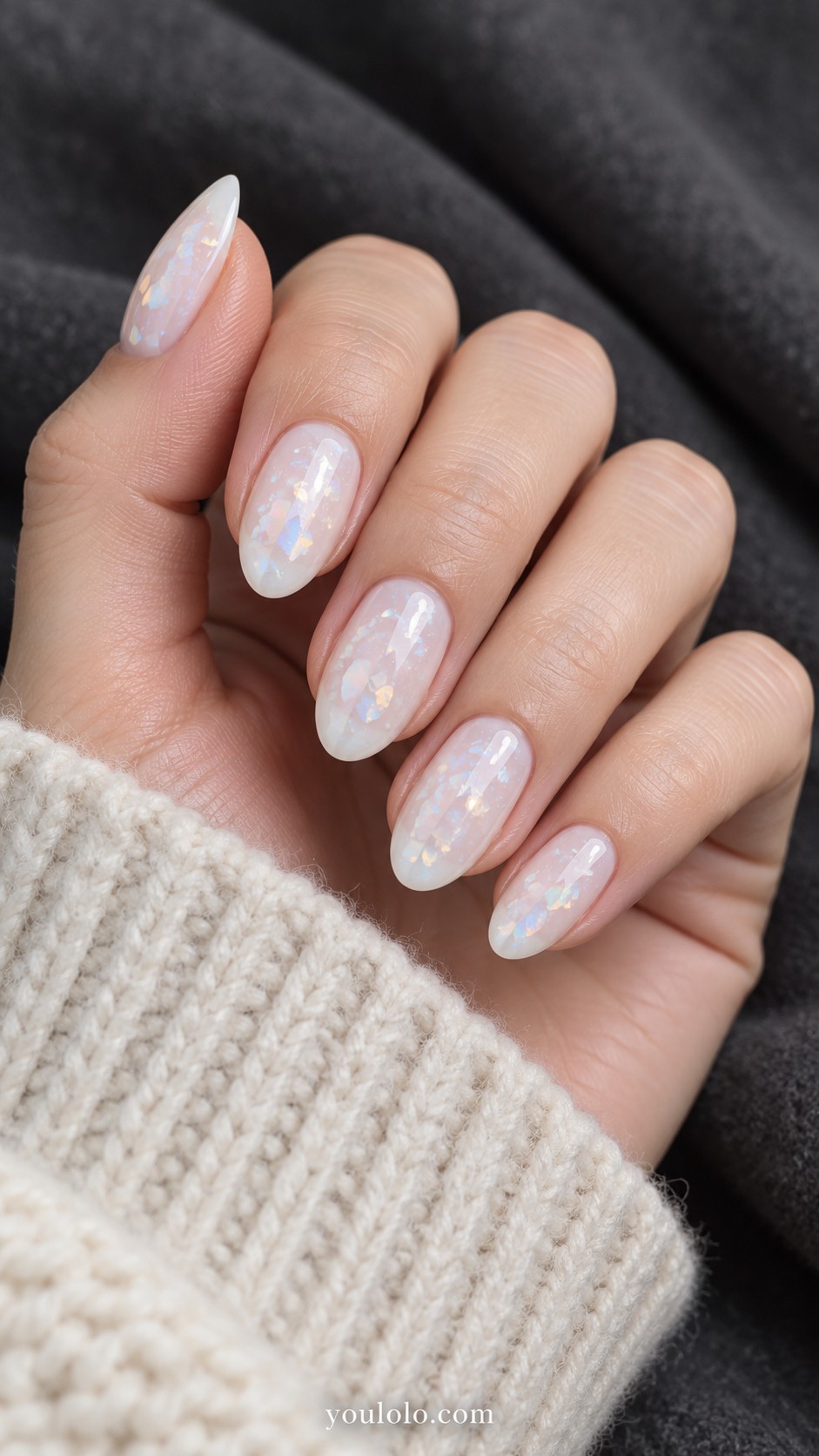 winter nails — White Opal Flakes
