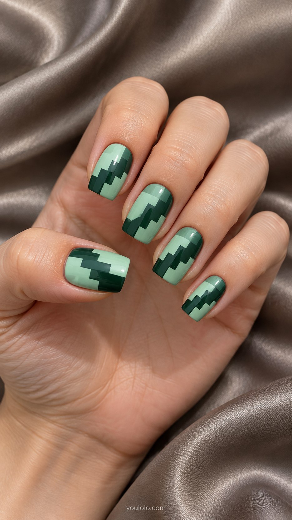 Emerald Catwalk Steps: medium square nails, flat geometric emerald mint and dark green stair-step perspective illusion