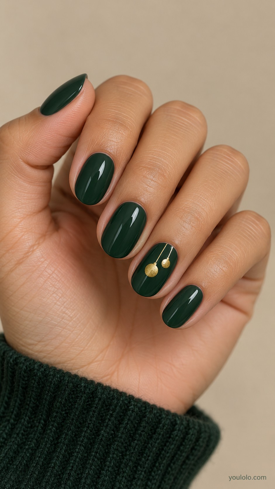 Christmas nails — Gold Baubles on Forest Green