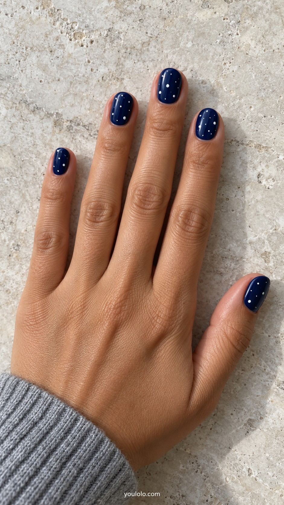 Xmas nails — Snow Dots on Navy