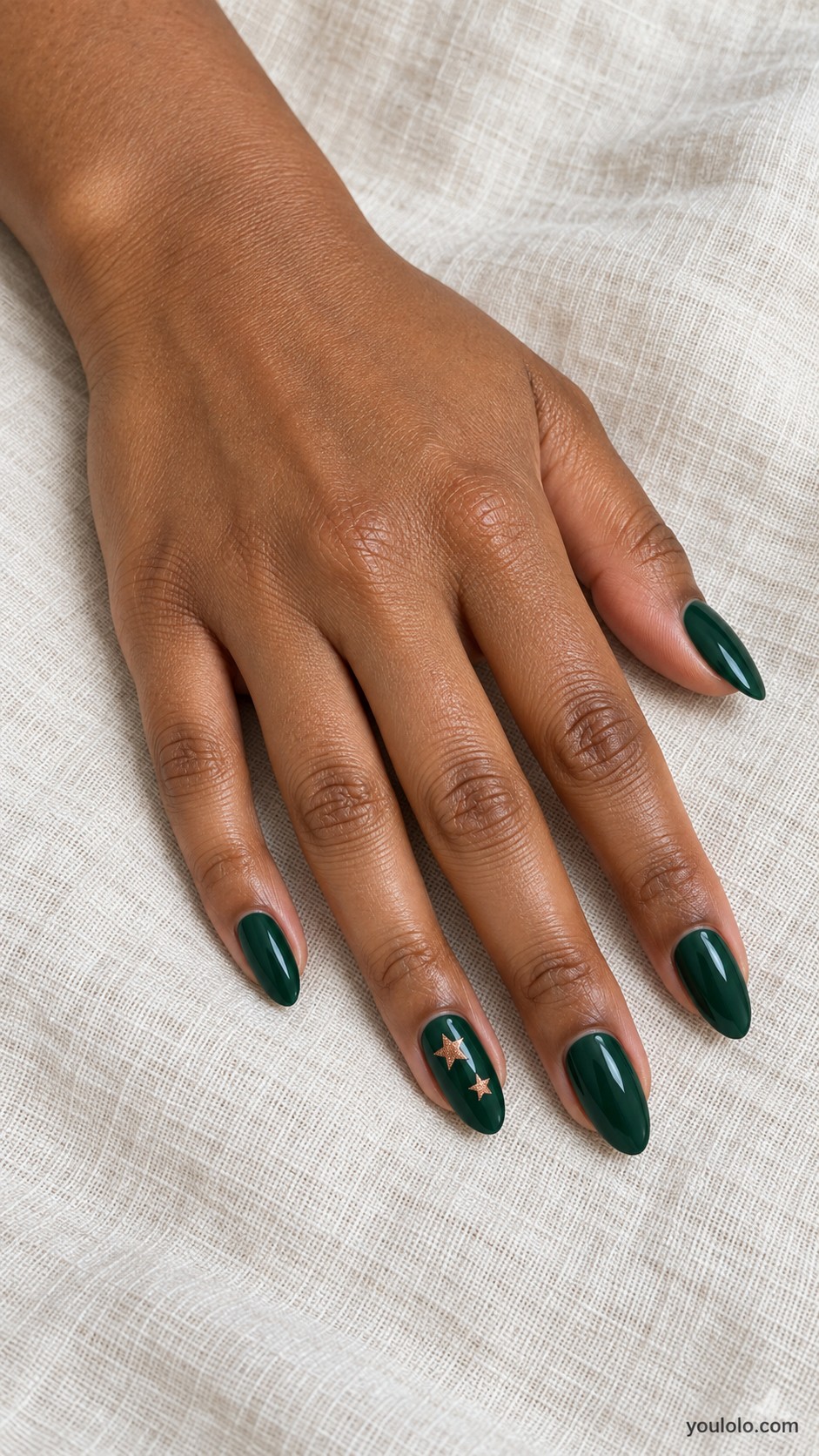 Christmas nail ideas — Bottle Green with Copper Stars