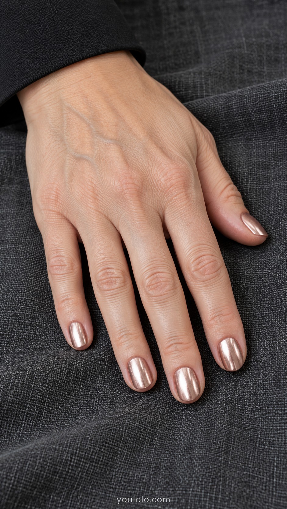 New Year nails — Rose-Gold Metallic Ovals