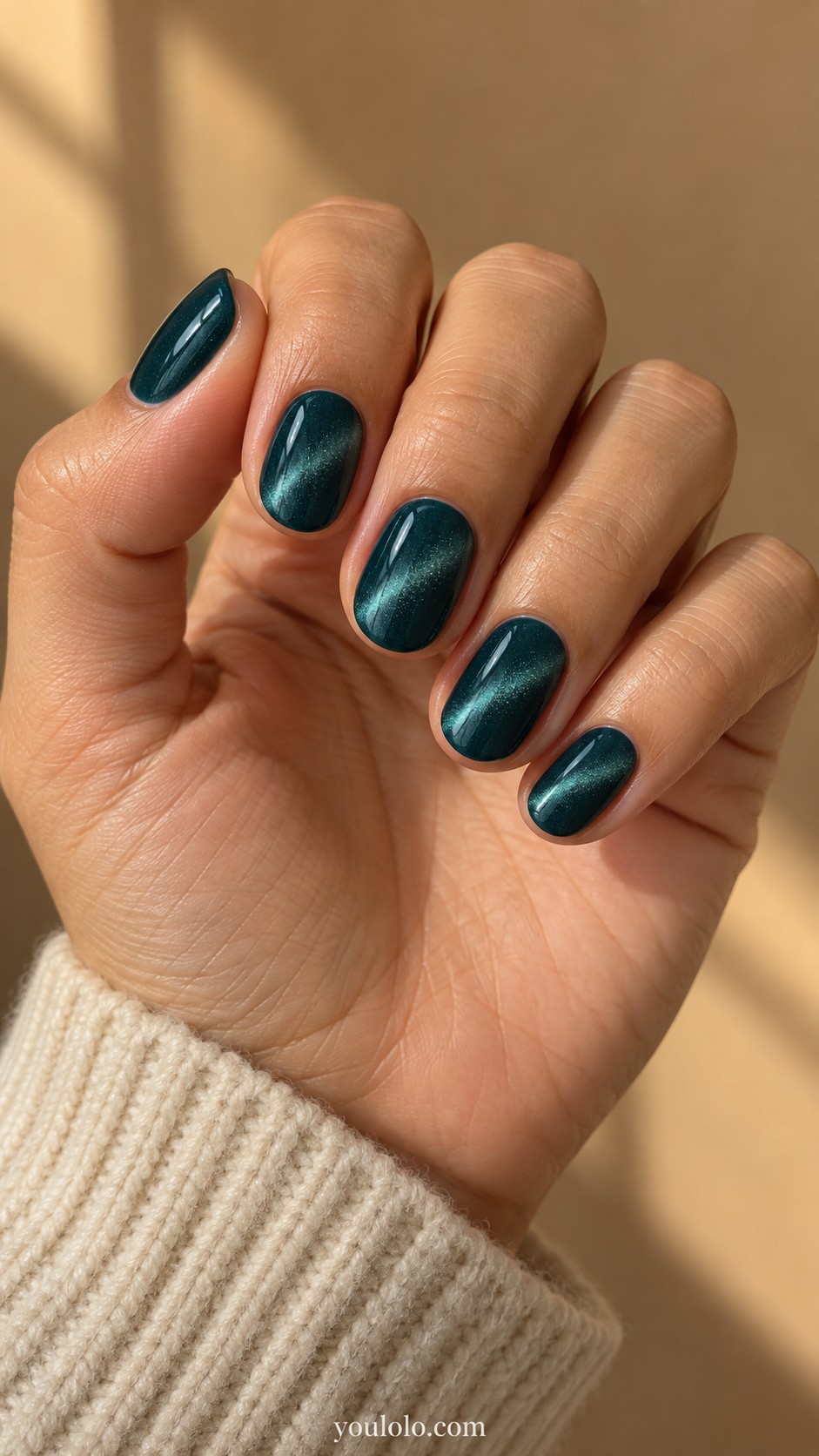 November nails ideas — Deep Teal Cat Eye