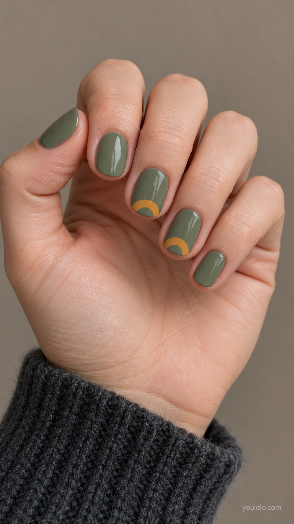fall nail ideas — Sage with Small Ochre Arches