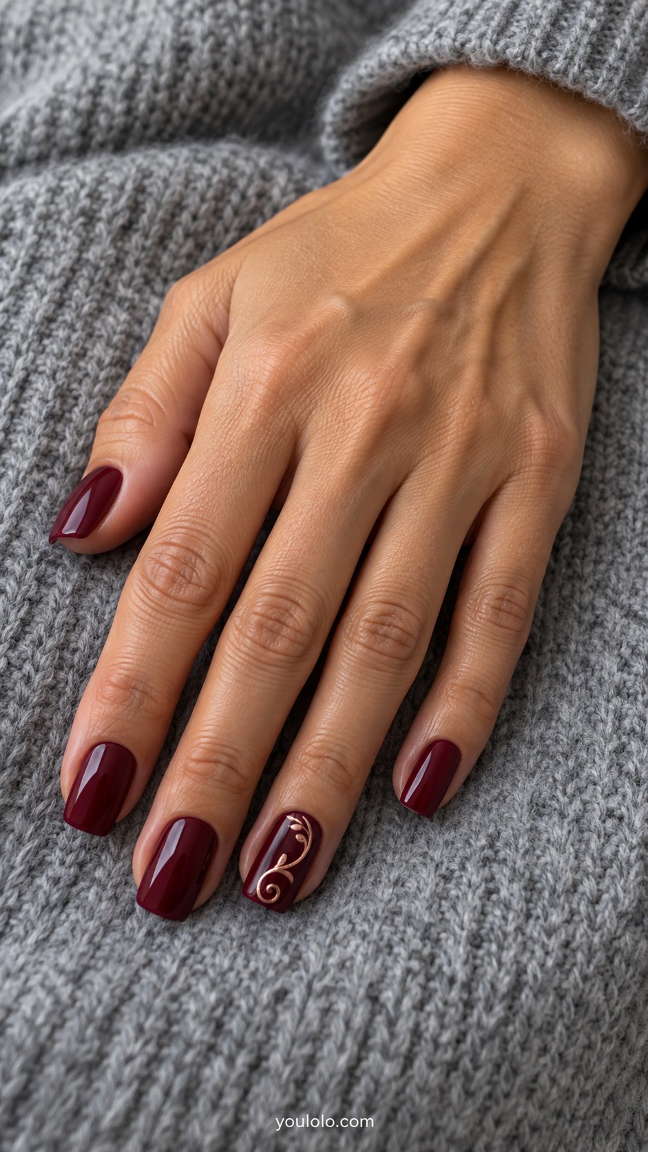 Dark Feminine Nails — Wine and Rose-Gold Filigree