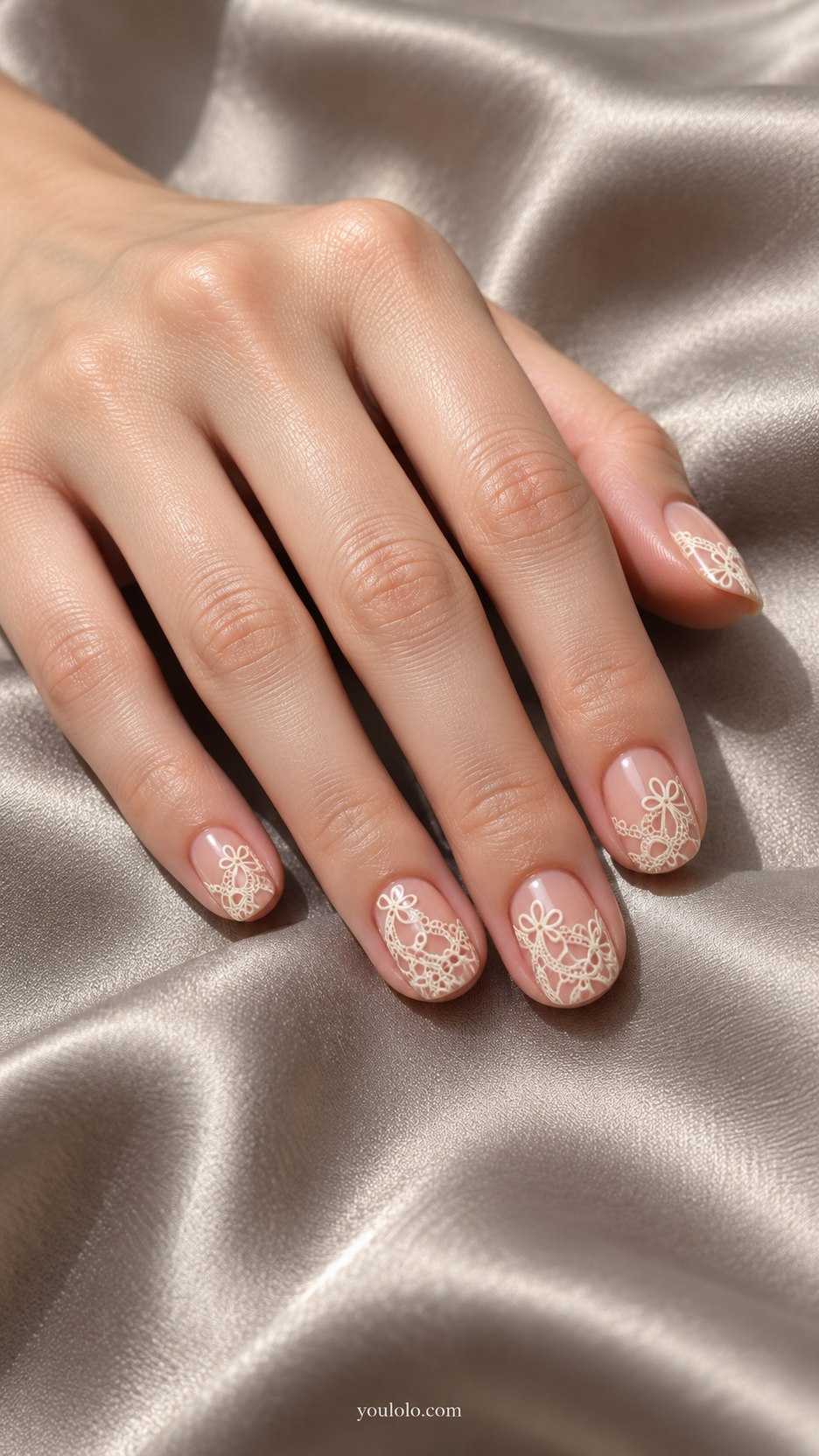 Peach Crochet-Look Lace: short round peach nude nails, cream painted looped crochet-like lace, flat artwork no actual yarn