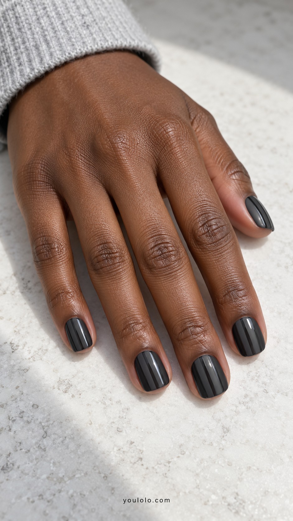 winter nails — Graphite Matte with Glossy Stripes