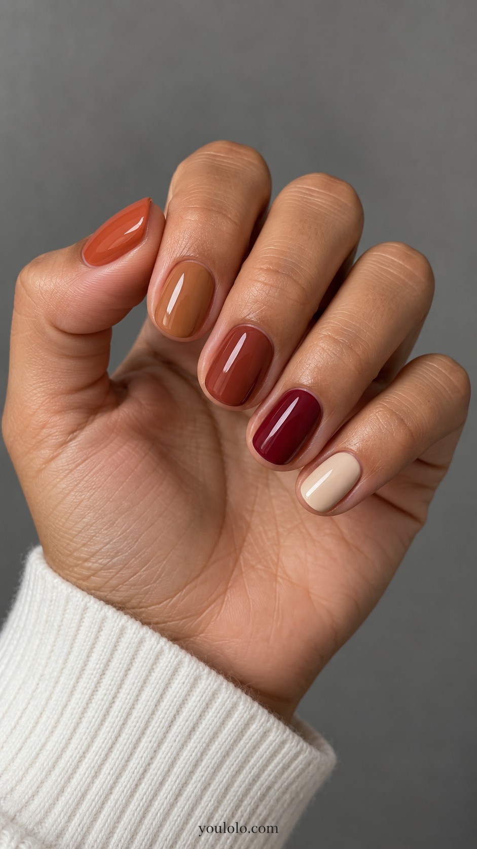 November nails ideas — An Autumn Color Palette