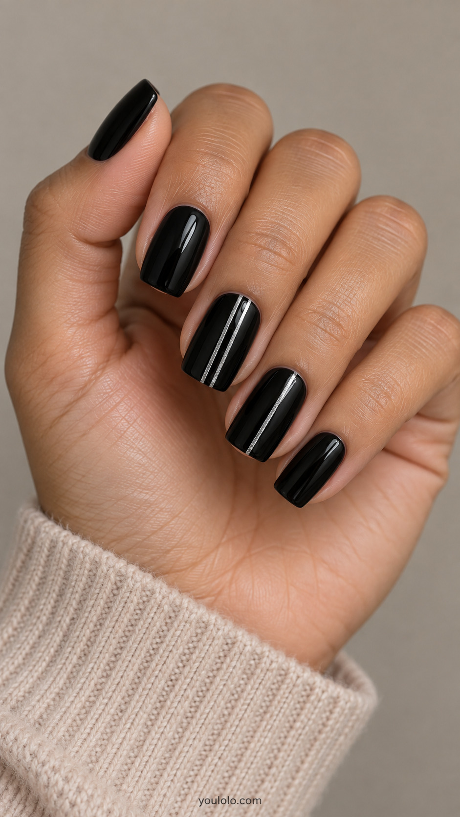 Black square nails with fine single and double silver stripes