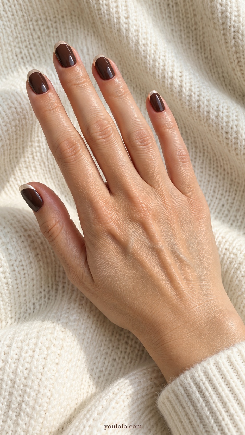 Short oval espresso brown glaze nails thin champagne pearlescent french edge not gold glitter