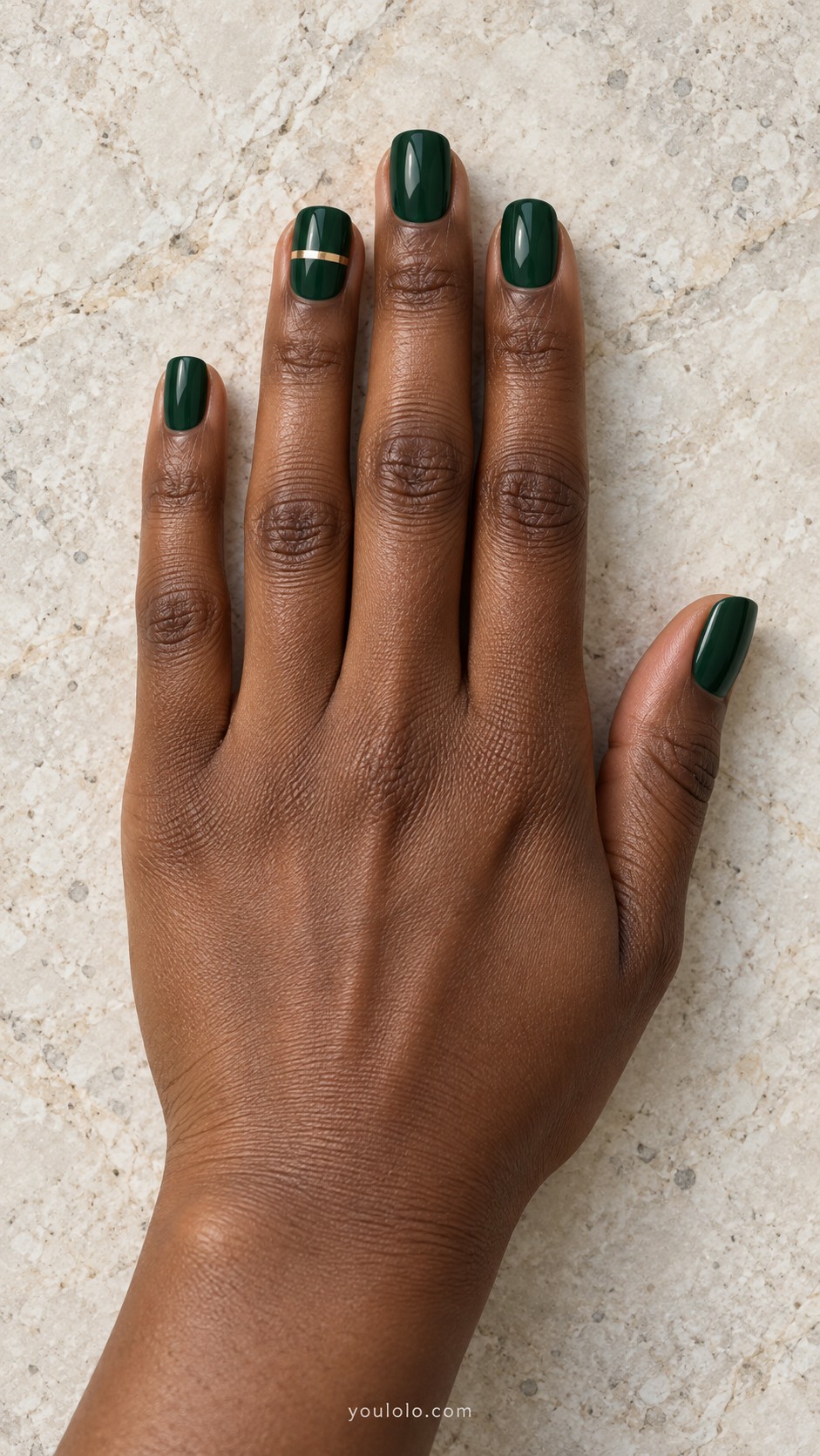 Simple Christmas Nails — Champagne Line on Pine Green