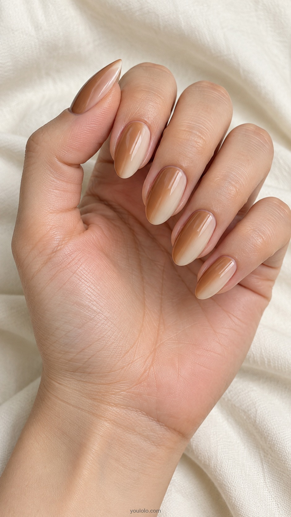 Caramel Vertical Ombre — medium almond subtle vertical ombre across nail from warm caramel one side to pale beige other side gloss