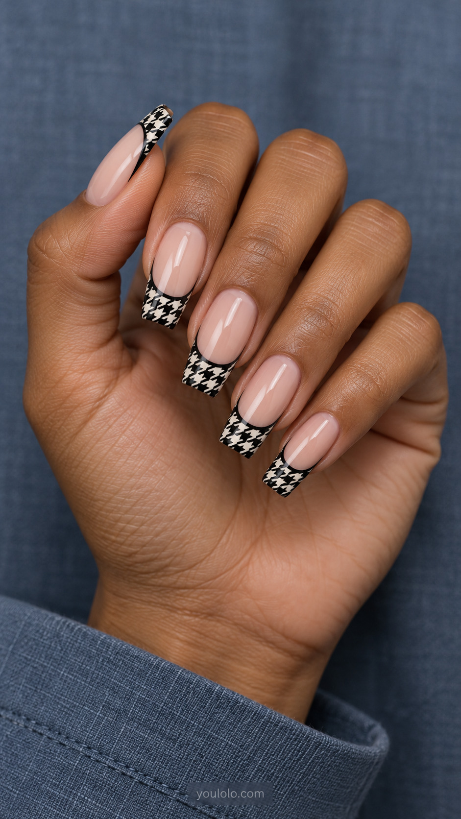 Micro Houndstooth Tips on coffin nails with a nude base